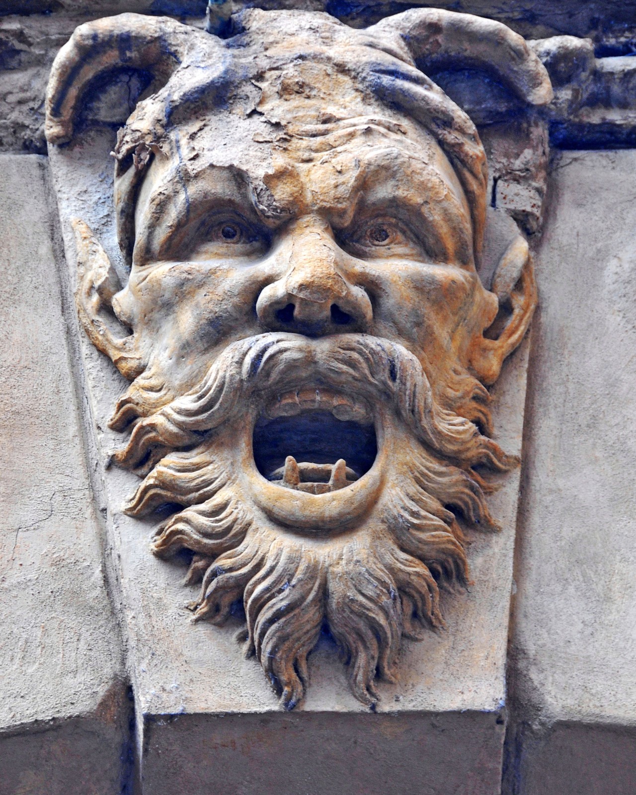 La maschera di Palazzo Malvasia